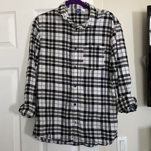 Divided H&M shirt